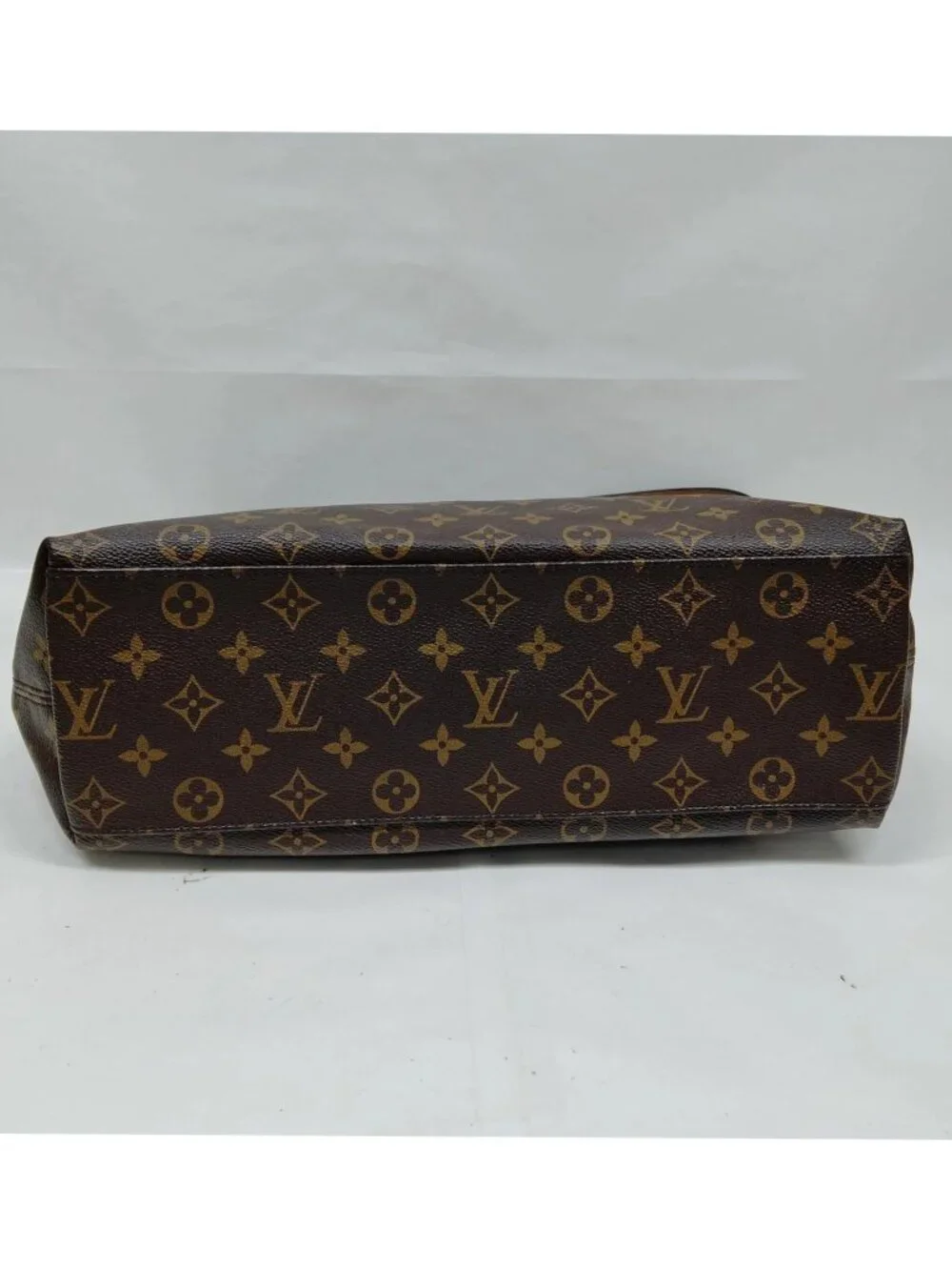 Authentic Louis Vuitton Tuileries Hobo Monogram Canvas Shoulder Bag